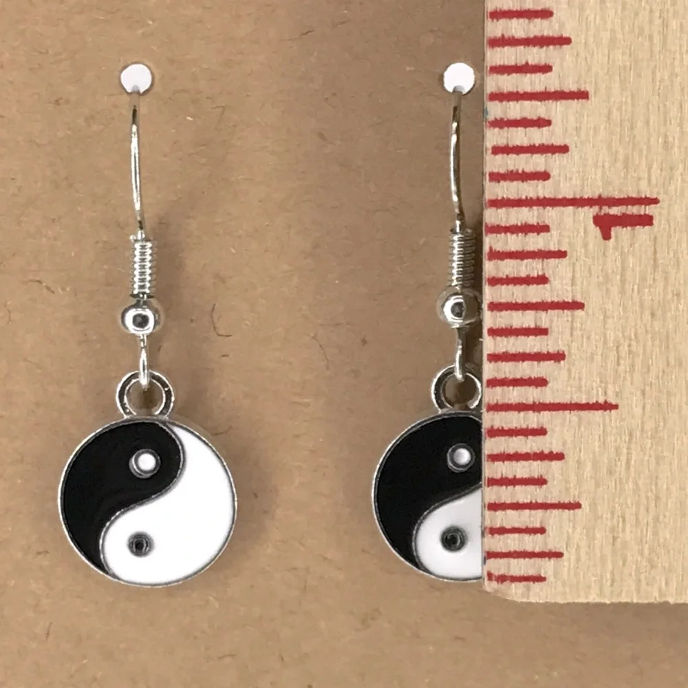 Yin Yang Drop Earrings in Black and White Fashion Jewelry